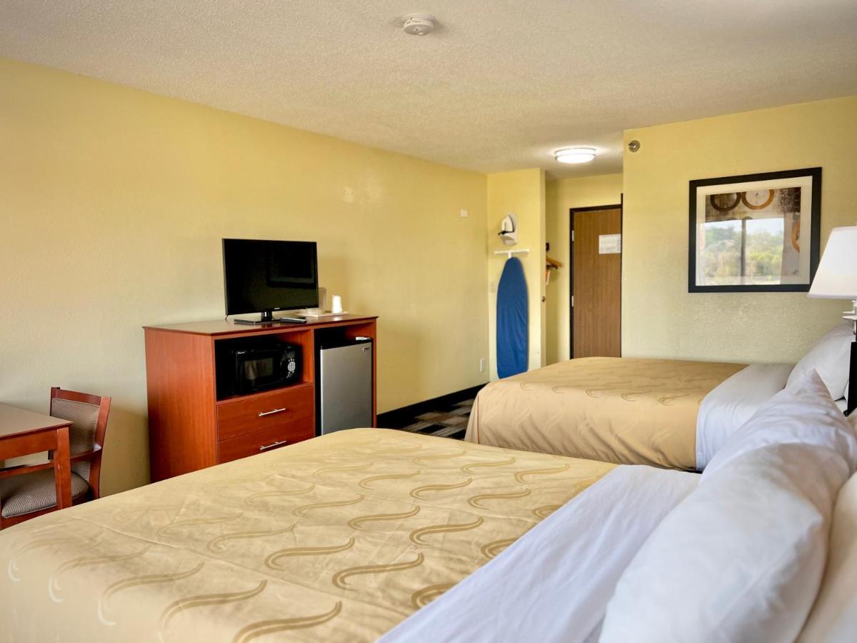 Quality Inn & Suites Wisconsin Dells Downtown - Waterparks Area Exterior foto