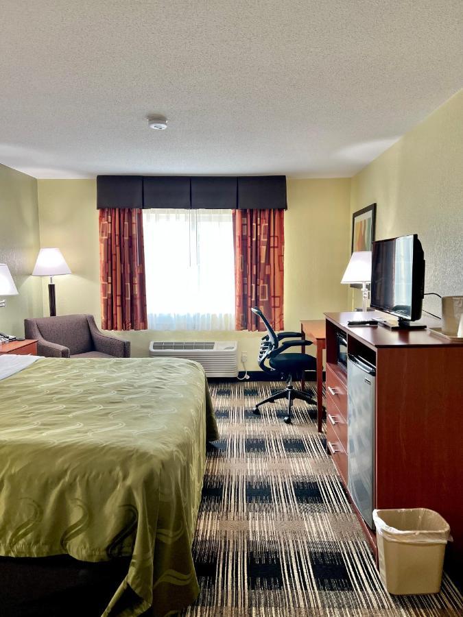 Quality Inn & Suites Wisconsin Dells Downtown - Waterparks Area Exterior foto