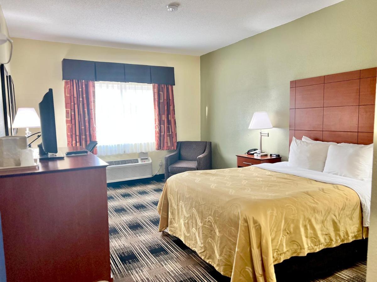 Quality Inn & Suites Wisconsin Dells Downtown - Waterparks Area Exterior foto